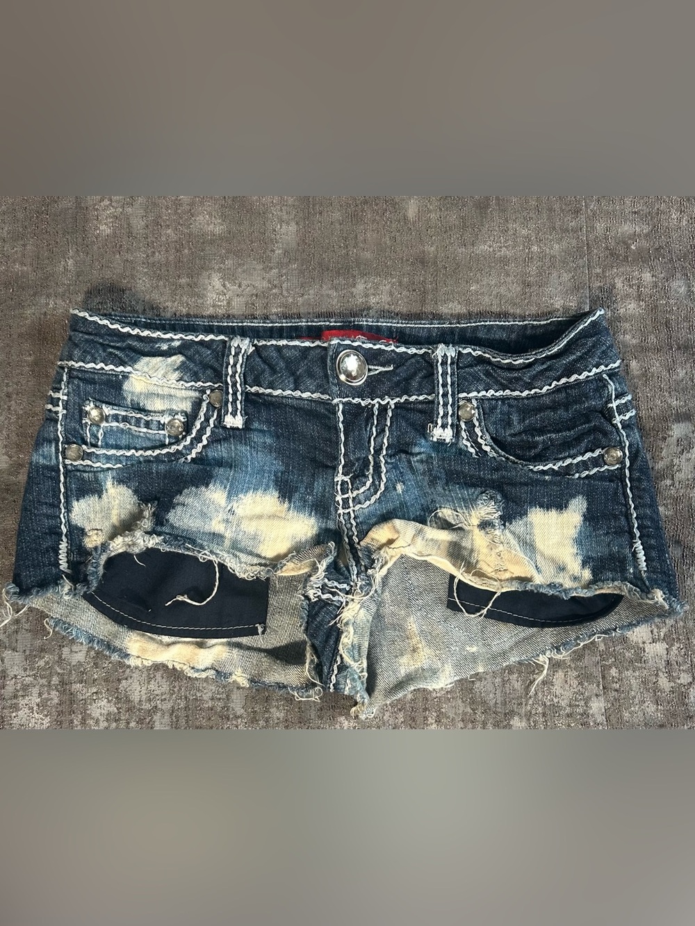 Women’s Distressed Blue Jean mini Shorts - Casual Summer Cutoffs